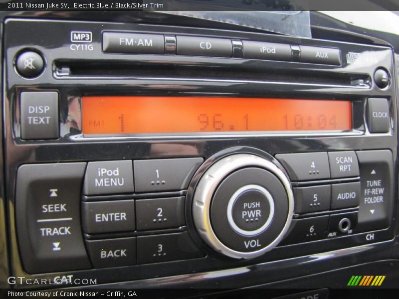 Controls of 2011 Juke SV