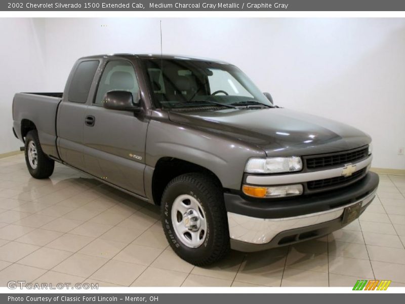 Medium Charcoal Gray Metallic / Graphite Gray 2002 Chevrolet Silverado 1500 Extended Cab