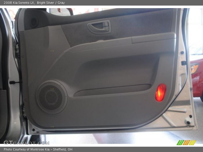 Bright Silver / Gray 2008 Kia Sorento LX