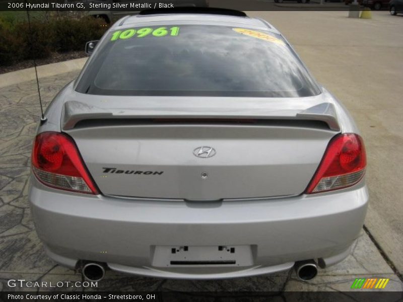 Sterling Silver Metallic / Black 2006 Hyundai Tiburon GS