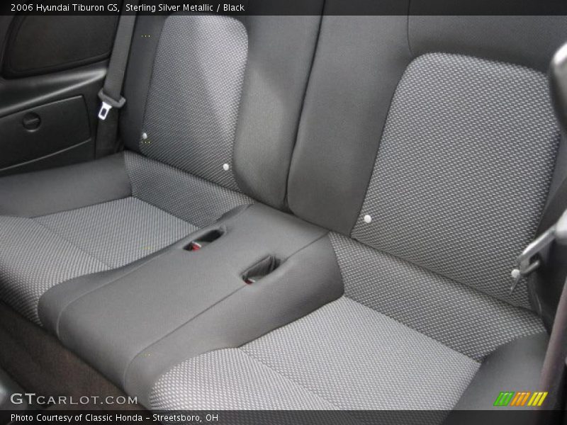  2006 Tiburon GS Black Interior