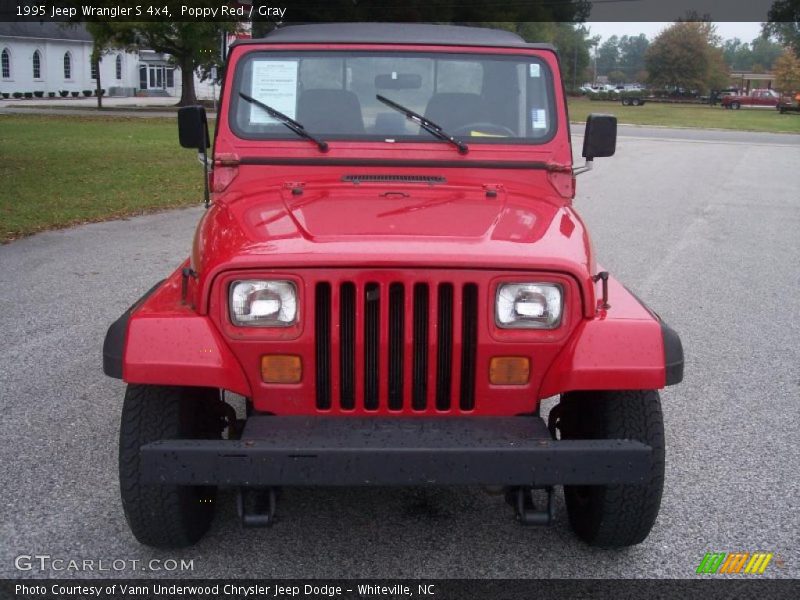 Poppy Red / Gray 1995 Jeep Wrangler S 4x4
