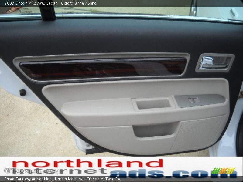 Oxford White / Sand 2007 Lincoln MKZ AWD Sedan