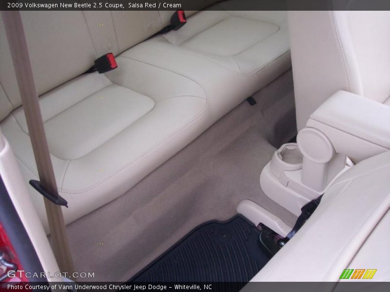 Salsa Red / Cream 2009 Volkswagen New Beetle 2.5 Coupe