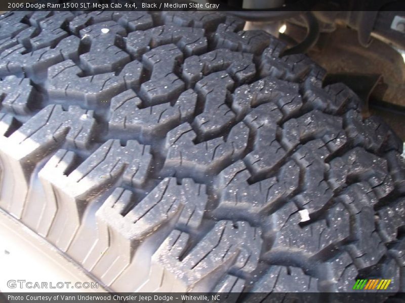 Black / Medium Slate Gray 2006 Dodge Ram 1500 SLT Mega Cab 4x4