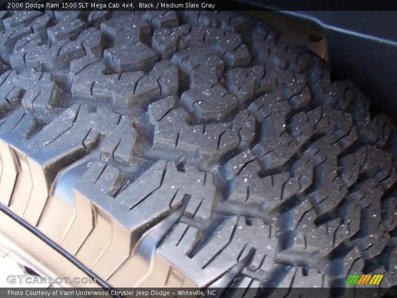 Black / Medium Slate Gray 2006 Dodge Ram 1500 SLT Mega Cab 4x4