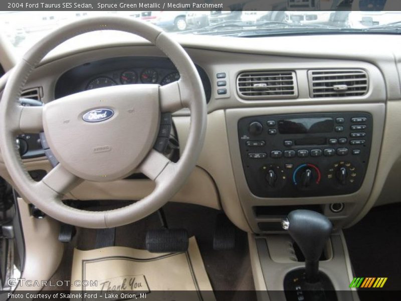 Spruce Green Metallic / Medium Parchment 2004 Ford Taurus SES Sedan