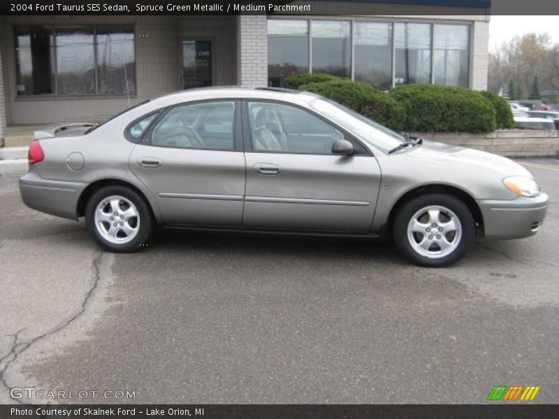Spruce Green Metallic / Medium Parchment 2004 Ford Taurus SES Sedan