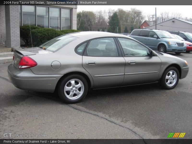 Spruce Green Metallic / Medium Parchment 2004 Ford Taurus SES Sedan