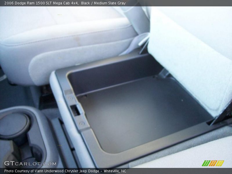 Black / Medium Slate Gray 2006 Dodge Ram 1500 SLT Mega Cab 4x4