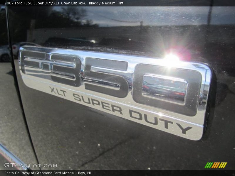  2007 F350 Super Duty XLT Crew Cab 4x4 Logo