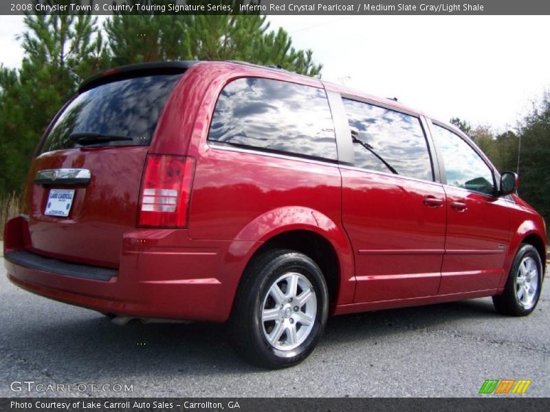 Inferno Red Crystal Pearlcoat / Medium Slate Gray/Light Shale 2008 Chrysler Town & Country Touring Signature Series