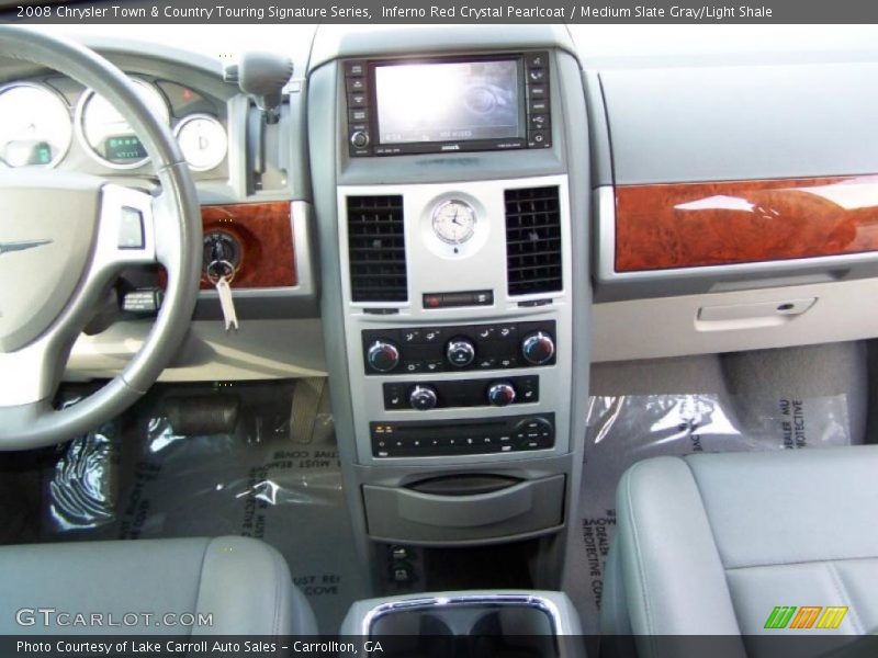 Inferno Red Crystal Pearlcoat / Medium Slate Gray/Light Shale 2008 Chrysler Town & Country Touring Signature Series