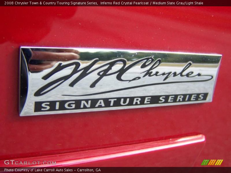Inferno Red Crystal Pearlcoat / Medium Slate Gray/Light Shale 2008 Chrysler Town & Country Touring Signature Series