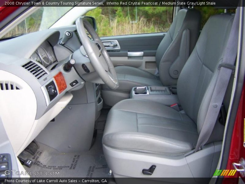 Inferno Red Crystal Pearlcoat / Medium Slate Gray/Light Shale 2008 Chrysler Town & Country Touring Signature Series