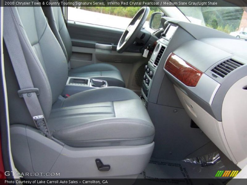 Inferno Red Crystal Pearlcoat / Medium Slate Gray/Light Shale 2008 Chrysler Town & Country Touring Signature Series