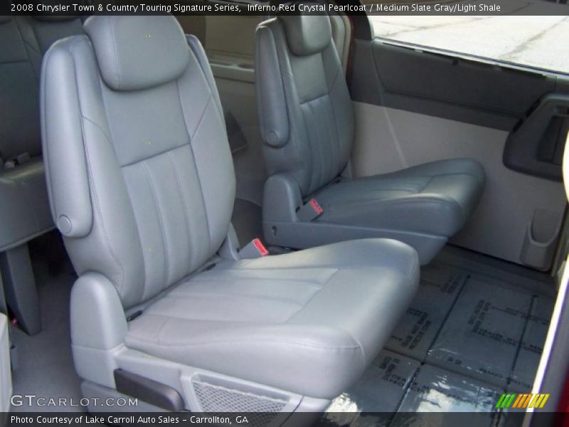 Inferno Red Crystal Pearlcoat / Medium Slate Gray/Light Shale 2008 Chrysler Town & Country Touring Signature Series