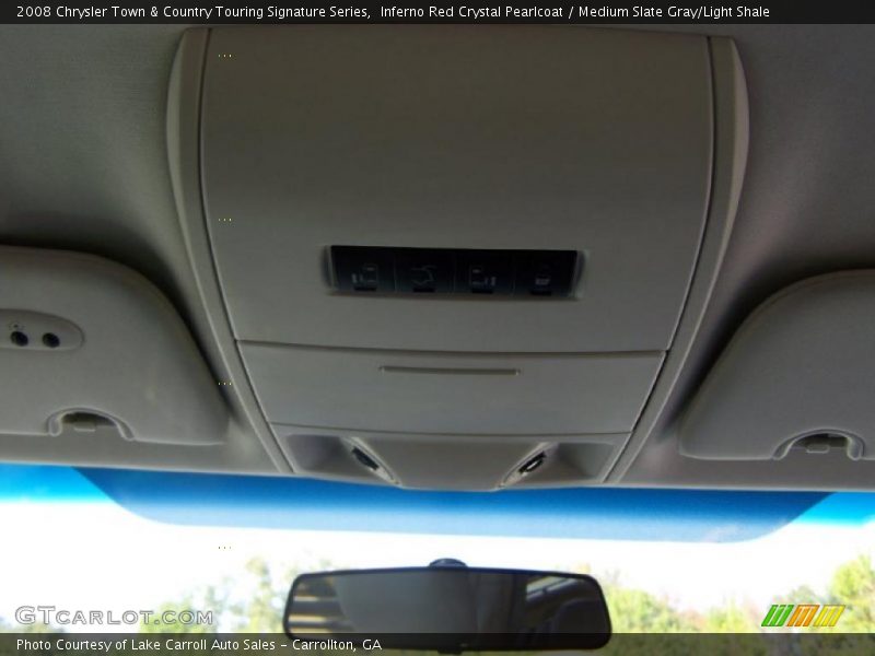 Inferno Red Crystal Pearlcoat / Medium Slate Gray/Light Shale 2008 Chrysler Town & Country Touring Signature Series