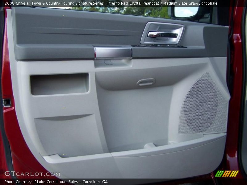 Inferno Red Crystal Pearlcoat / Medium Slate Gray/Light Shale 2008 Chrysler Town & Country Touring Signature Series