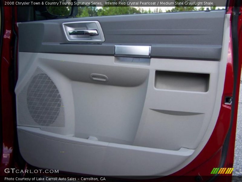 Inferno Red Crystal Pearlcoat / Medium Slate Gray/Light Shale 2008 Chrysler Town & Country Touring Signature Series