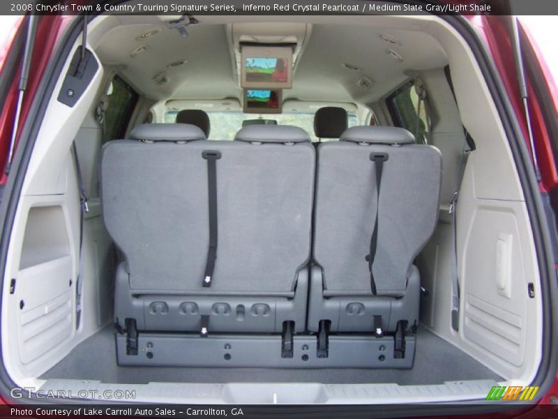Inferno Red Crystal Pearlcoat / Medium Slate Gray/Light Shale 2008 Chrysler Town & Country Touring Signature Series