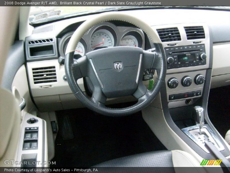 Dashboard of 2008 Avenger R/T AWD