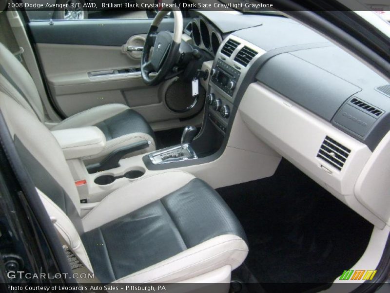 Dashboard of 2008 Avenger R/T AWD