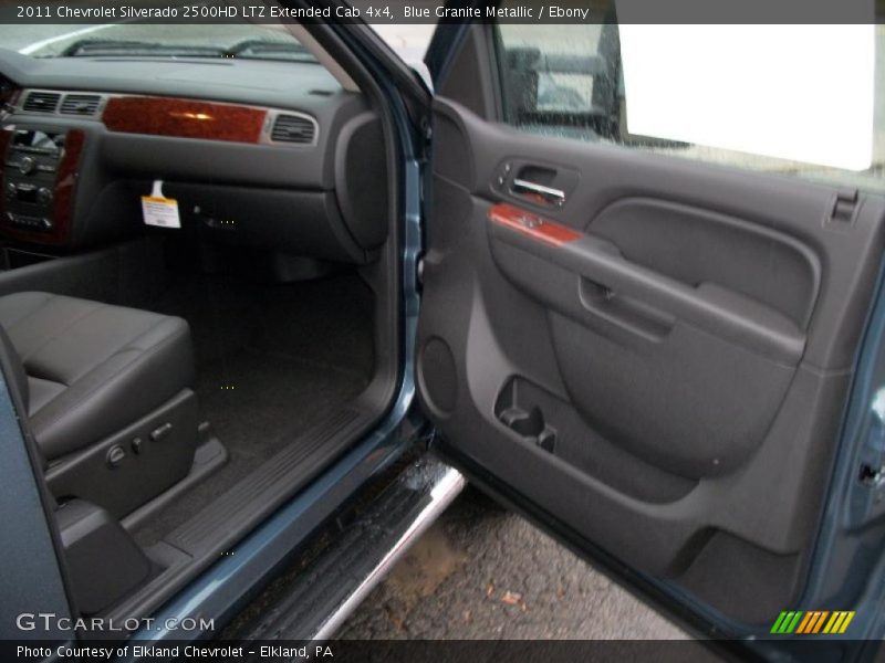 Door Panel of 2011 Silverado 2500HD LTZ Extended Cab 4x4