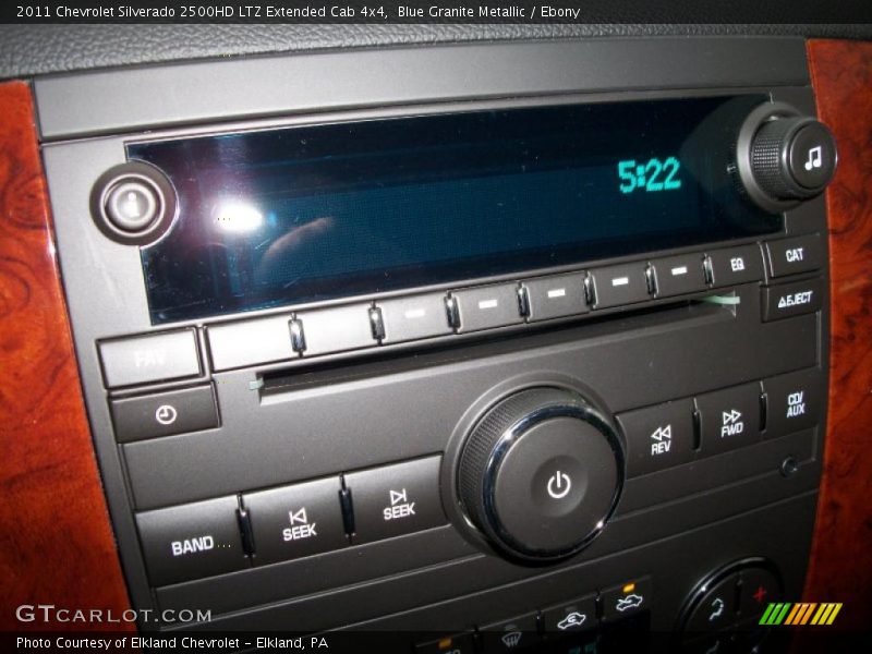 Controls of 2011 Silverado 2500HD LTZ Extended Cab 4x4