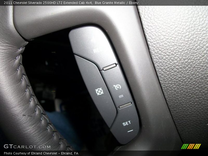 Controls of 2011 Silverado 2500HD LTZ Extended Cab 4x4
