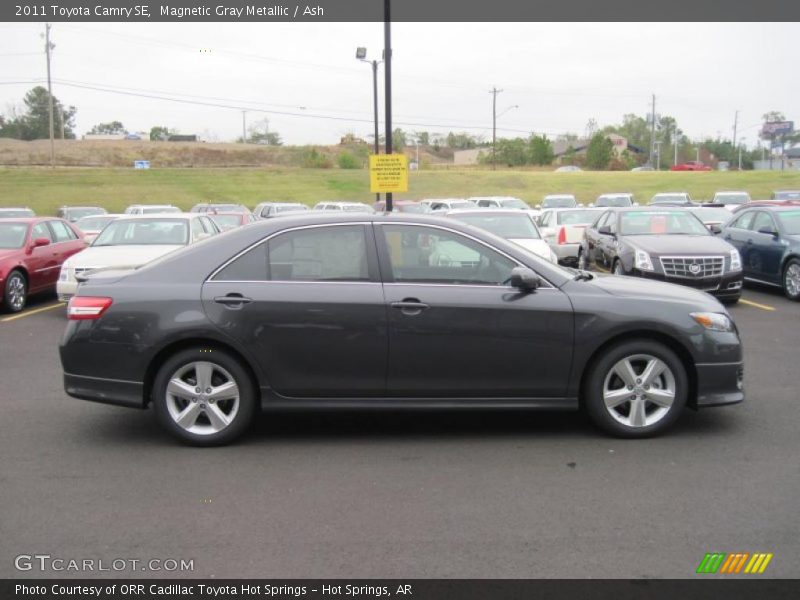 Magnetic Gray Metallic / Ash 2011 Toyota Camry SE