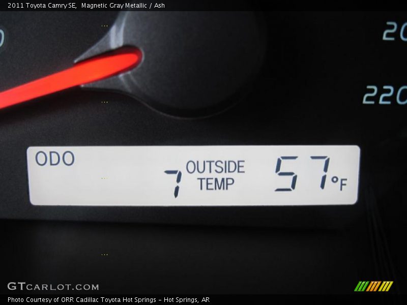 Magnetic Gray Metallic / Ash 2011 Toyota Camry SE