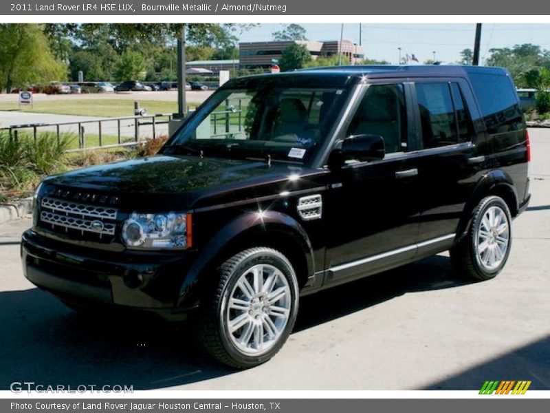 Front 3/4 View of 2011 LR4 HSE LUX