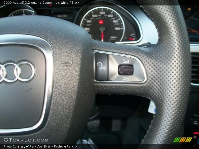 Ibis White / Black 2009 Audi A5 3.2 quattro Coupe