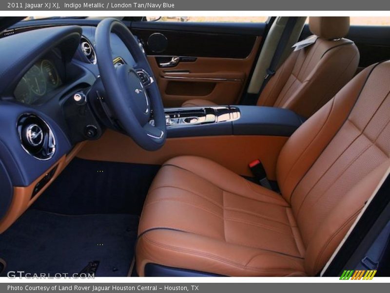  2011 XJ XJ London Tan/Navy Blue Interior
