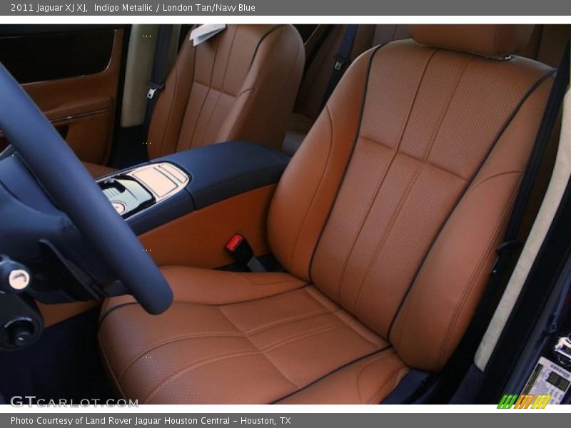  2011 XJ XJ London Tan/Navy Blue Interior