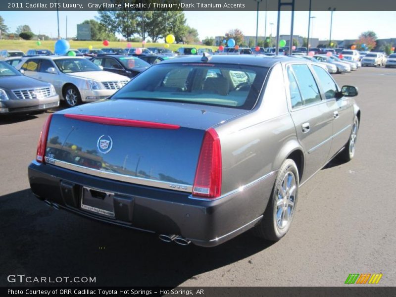 Gray Flannel Metallic / Titanium/Dark Titanium Accents 2011 Cadillac DTS Luxury