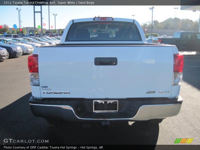 Super White / Sand Beige 2011 Toyota Tundra CrewMax 4x4