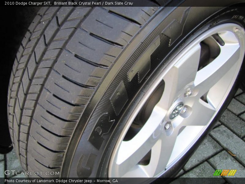 Brilliant Black Crystal Pearl / Dark Slate Gray 2010 Dodge Charger SXT