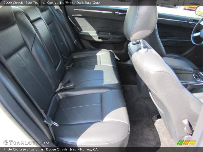 Cool Vanilla White / Dark Slate Gray 2009 Chrysler 300 Touring