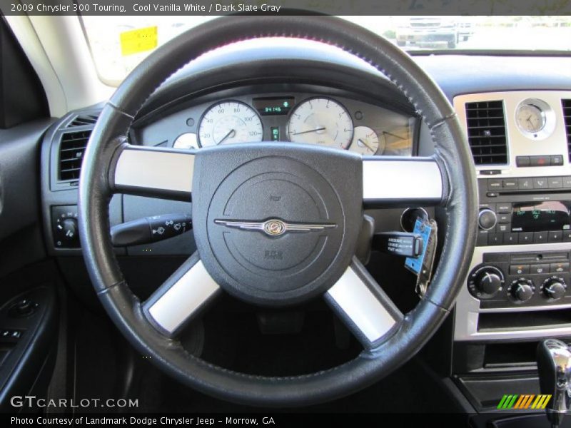 Cool Vanilla White / Dark Slate Gray 2009 Chrysler 300 Touring