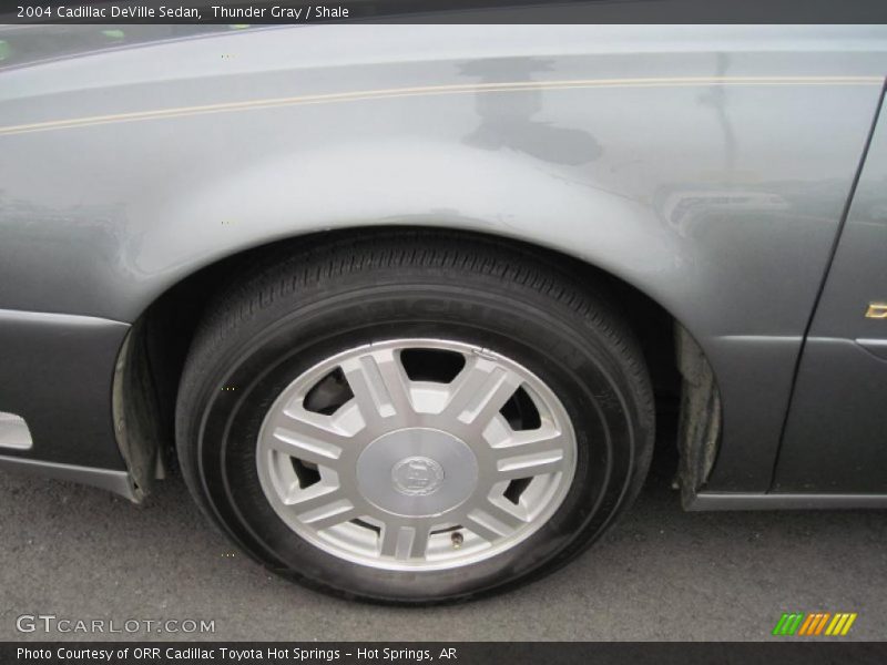 Thunder Gray / Shale 2004 Cadillac DeVille Sedan