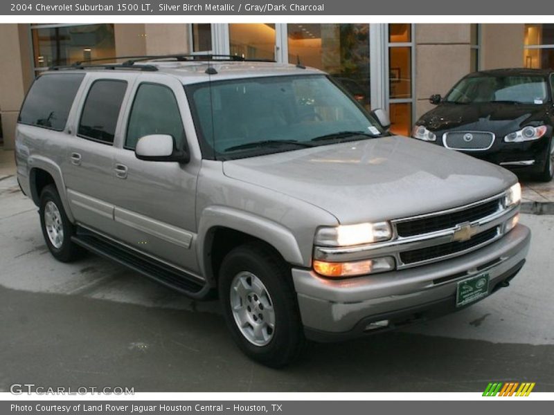 Silver Birch Metallic / Gray/Dark Charcoal 2004 Chevrolet Suburban 1500 LT