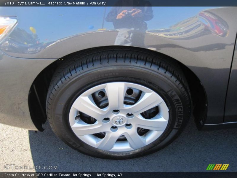Magnetic Gray Metallic / Ash Gray 2010 Toyota Camry LE