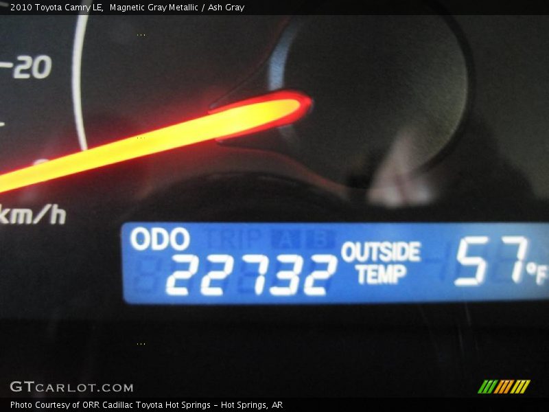 Magnetic Gray Metallic / Ash Gray 2010 Toyota Camry LE