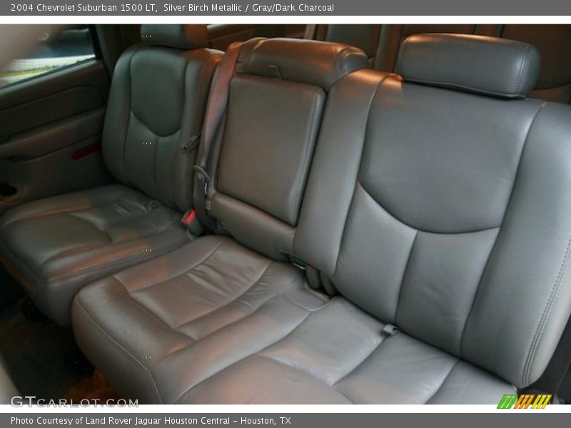  2004 Suburban 1500 LT Gray/Dark Charcoal Interior