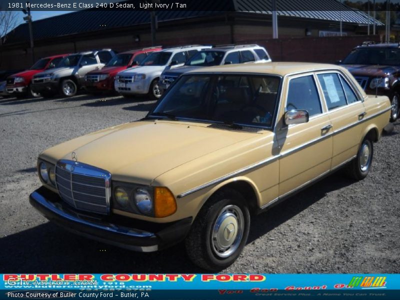 Light Ivory / Tan 1981 Mercedes-Benz E Class 240 D Sedan