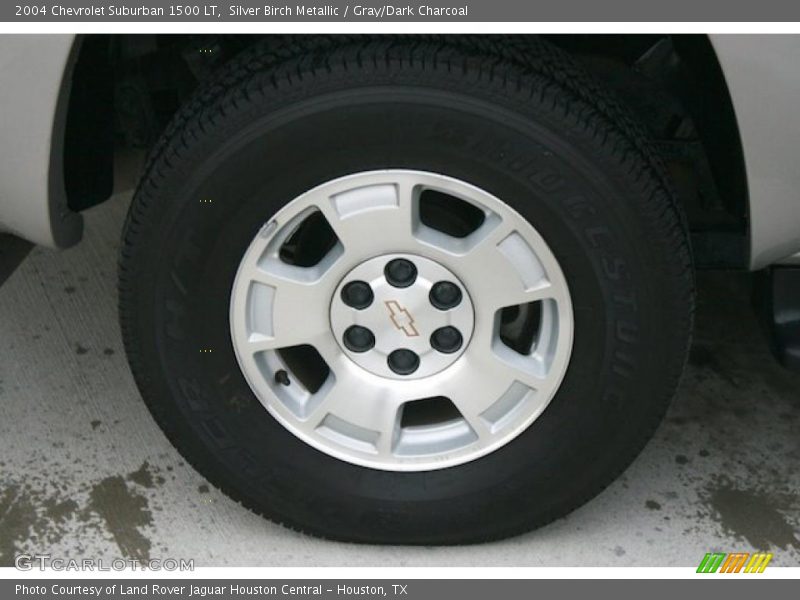  2004 Suburban 1500 LT Wheel