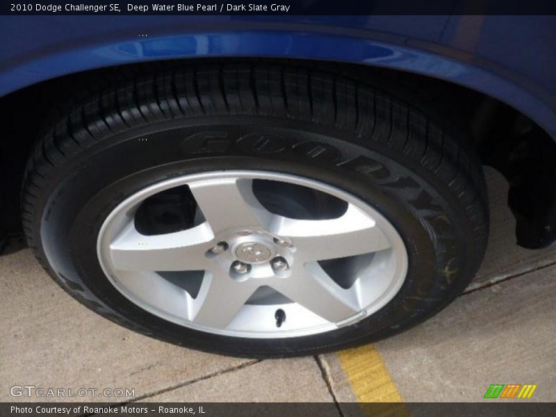 Deep Water Blue Pearl / Dark Slate Gray 2010 Dodge Challenger SE