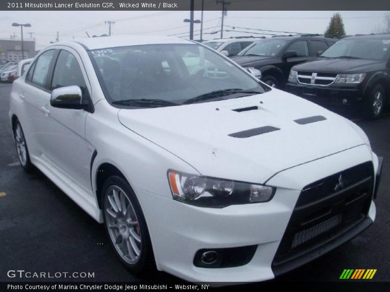 Front 3/4 View of 2011 Lancer Evolution GSR